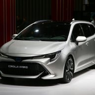 The new 2019 Corolla hybrid looks good