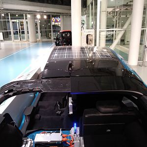 Prius Prime opens up - with Solar Panel