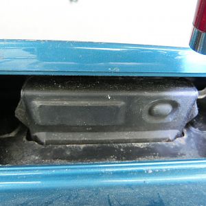 Rear hatch without plastic cover