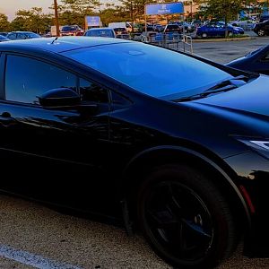 24 LE, Black with 35% tint