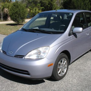 My First Prius  2002 in Blue Moon Pearl