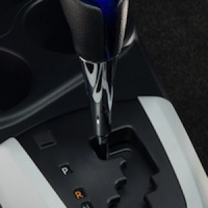 2013-Prius-C-shift-gear - Cropped.jpg