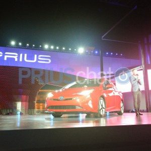 Evan efusco Prius Reveal - EEF_7511-priuschat.jpg