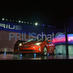 Evan efusco Prius Reveal - EEF_7534-priuschat.jpg