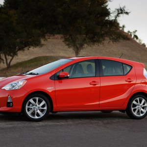 Real World Test Drive 2012 Toyota Prius C